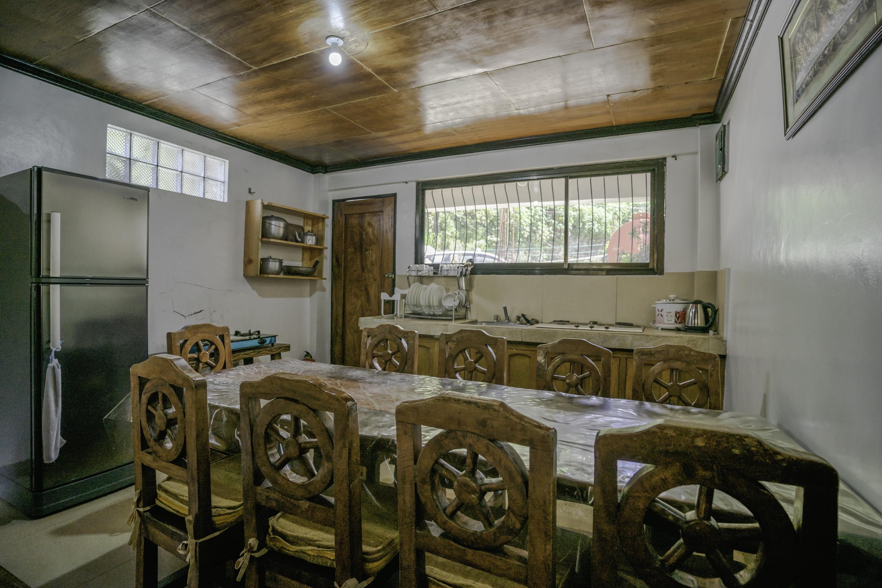 Oyo 760 Tiptop Vacation Homes Багио Экстерьер фото